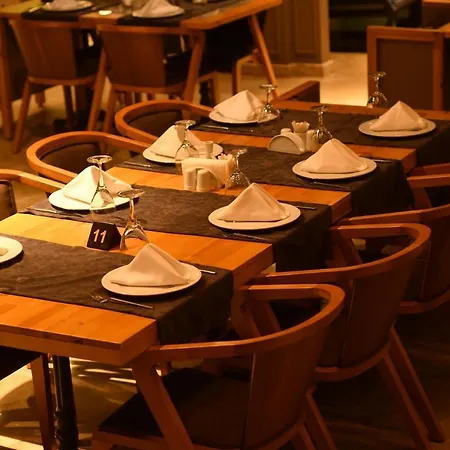 Hotel Starton 3*
