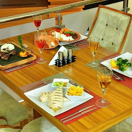 Starton Hotel 3*